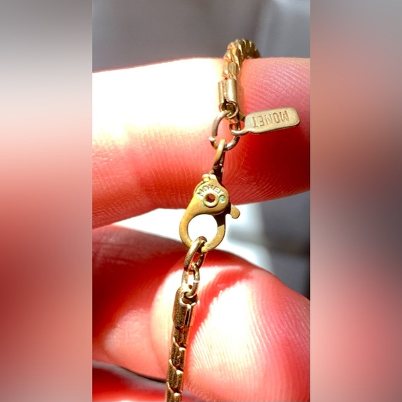 26" Gold Necklace with Agate - Picture 7 of 8